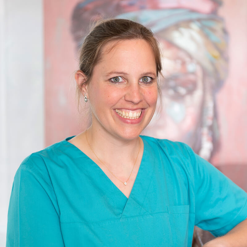 Dr. Julia Schüßler